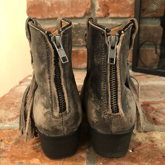 Western Cowboy Fringe Ankle Boots Gray/Brown Distressed  7.5 M - Picture 5 of 9